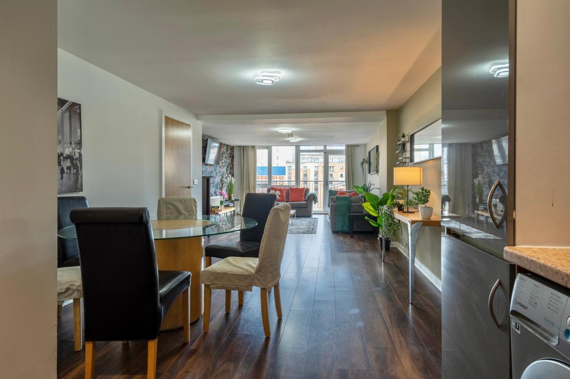 Movie House Executive Suite - Secure Free Parking 벨파스트 외부 사진